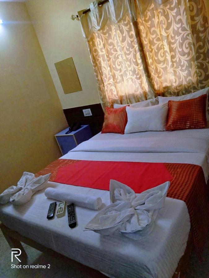 Oyo 75854 Hotel Harsha Residency Bangalore Buitenkant foto