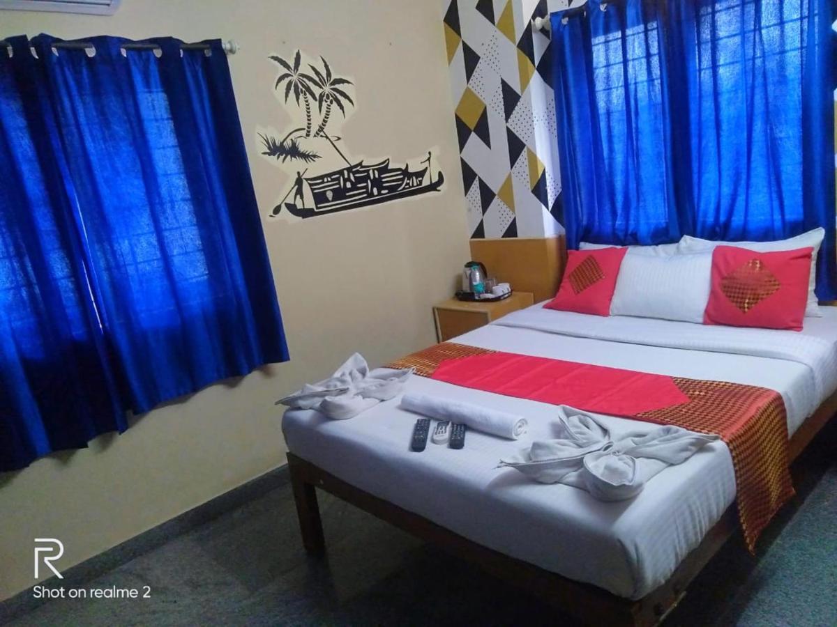 Oyo 75854 Hotel Harsha Residency Bangalore Buitenkant foto