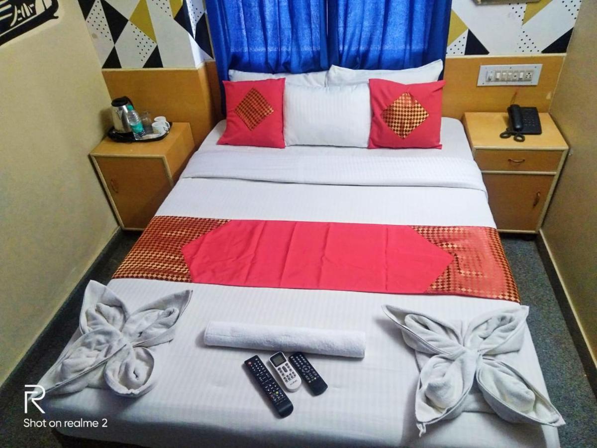 Oyo 75854 Hotel Harsha Residency Bangalore Buitenkant foto